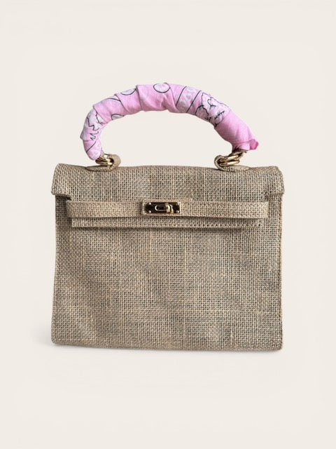 Tas Kelly
